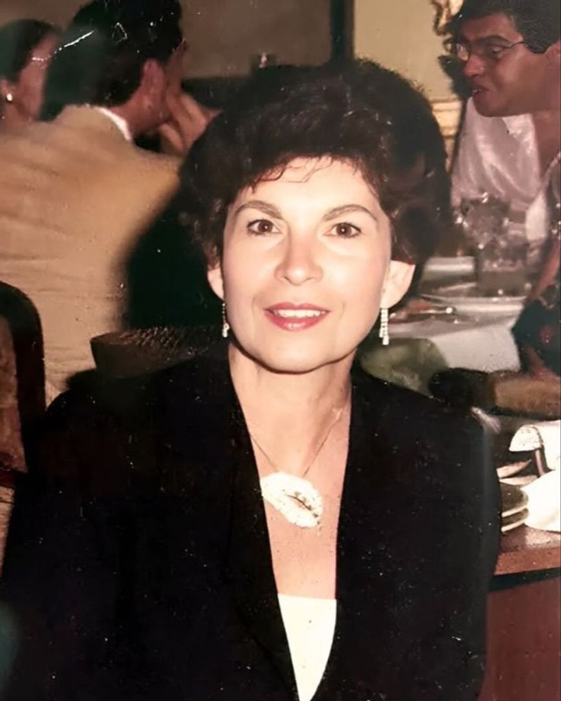Lucy Neil Stanton Profile Photo