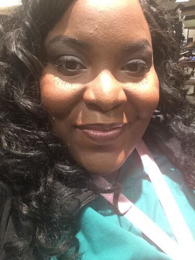 Carrie Lewis Profile Photo