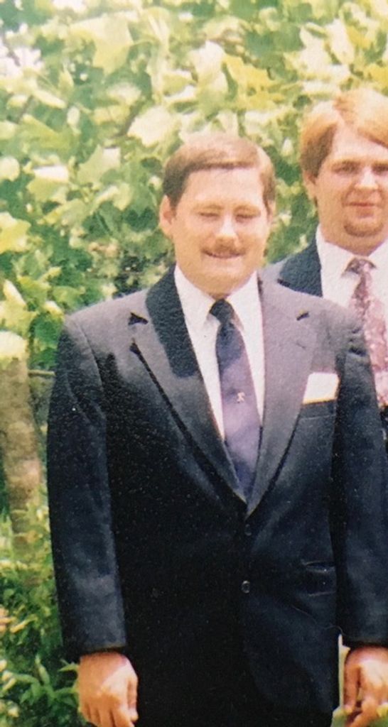 Kenneth Lane Holloway, Jr. Profile Photo