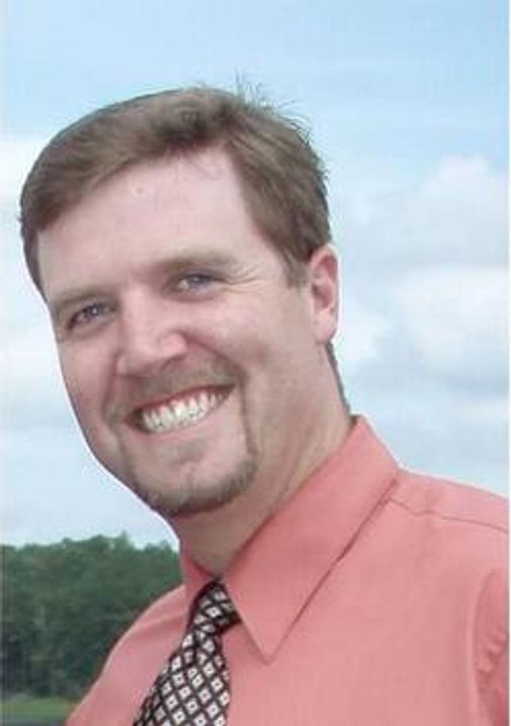 Victor "Vic" Daniel Finch