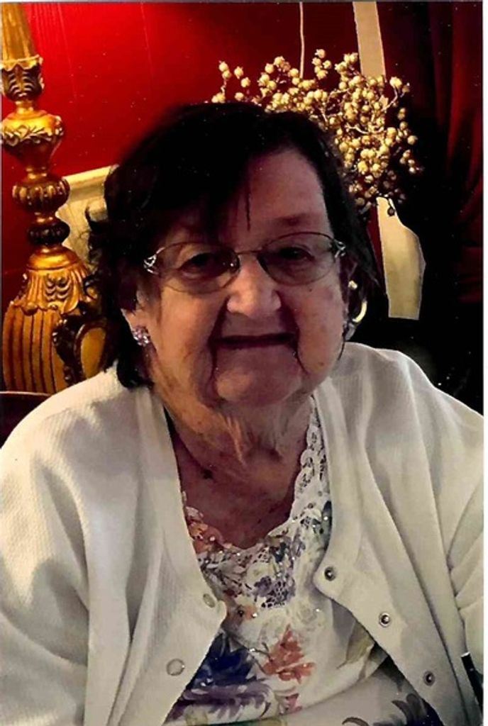 Cecelia Evanich Profile Photo