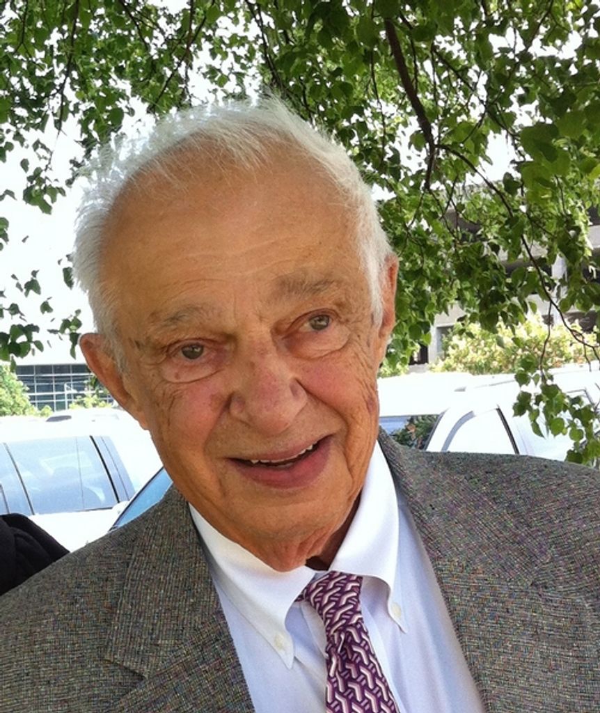 Christos Thomas Petropoulos Profile Photo