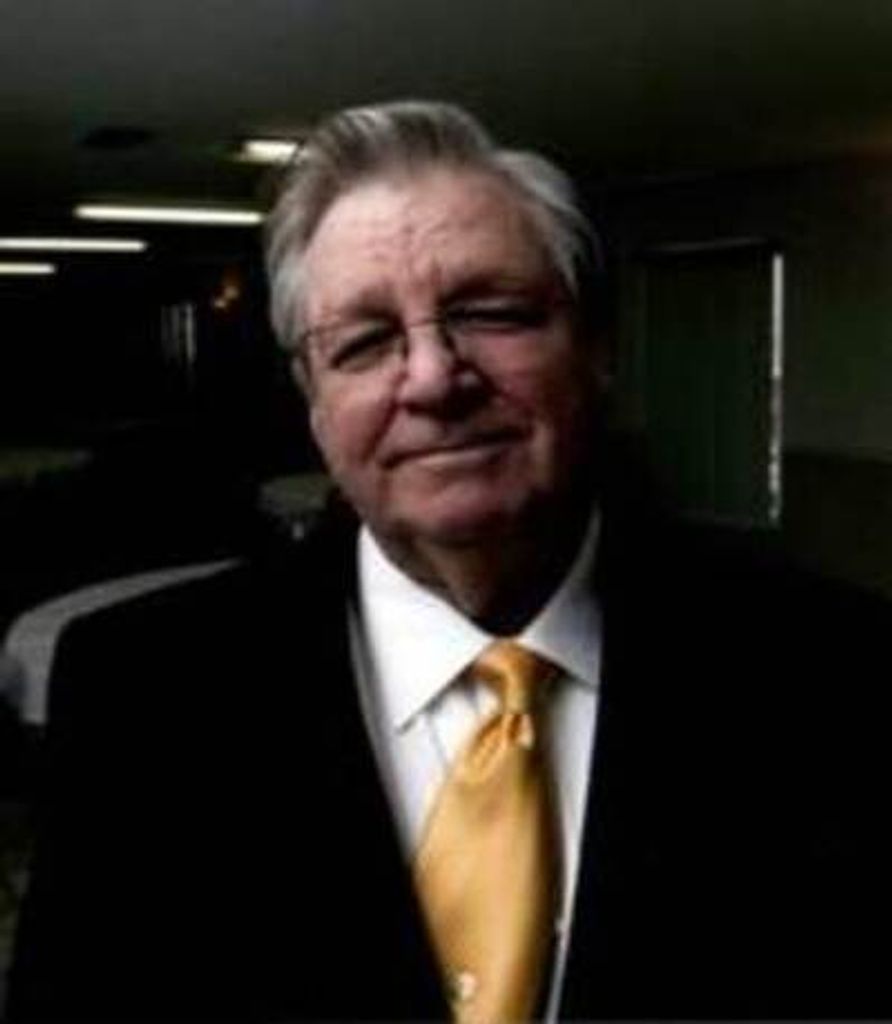 Earl R. Simmons Profile Photo