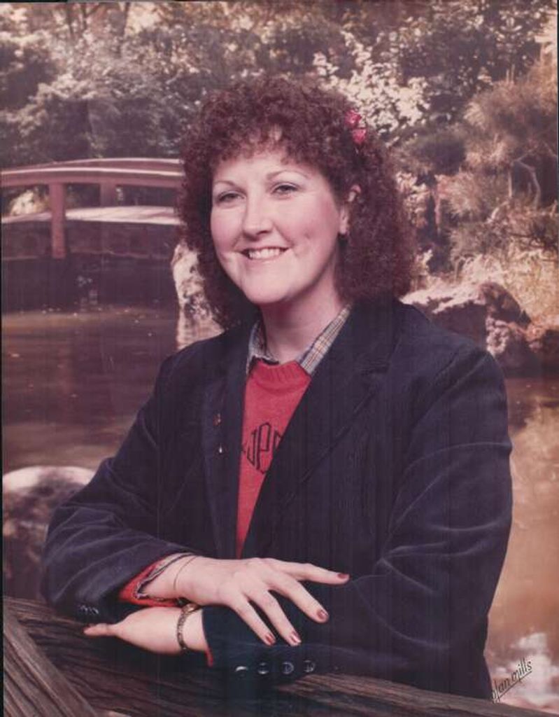 Janet F Plumlee