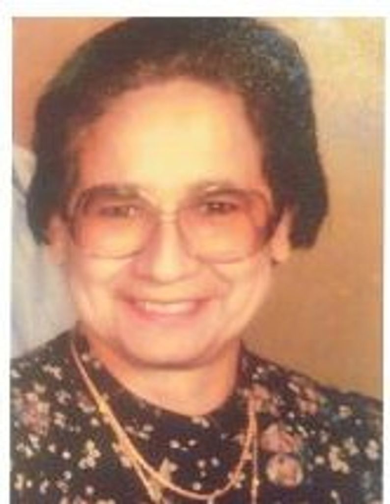 Maria Amparo Torrez