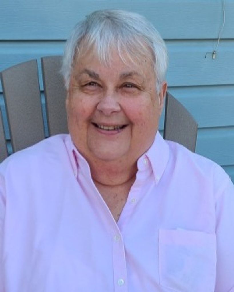 Sandra Adamski Profile Photo