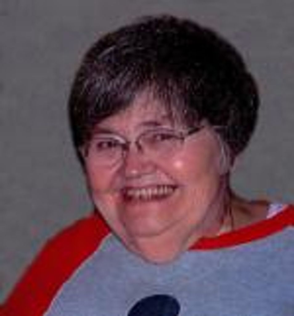 Lois L Lange