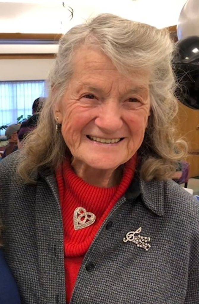 Mabel Esther "Mae" Stralo Profile Photo