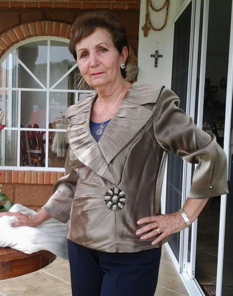 Minjarez, Natalia