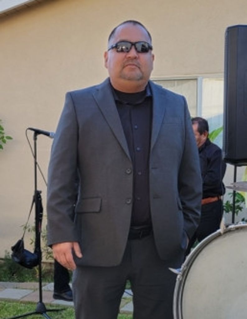 Andres Gonzalez Profile Photo