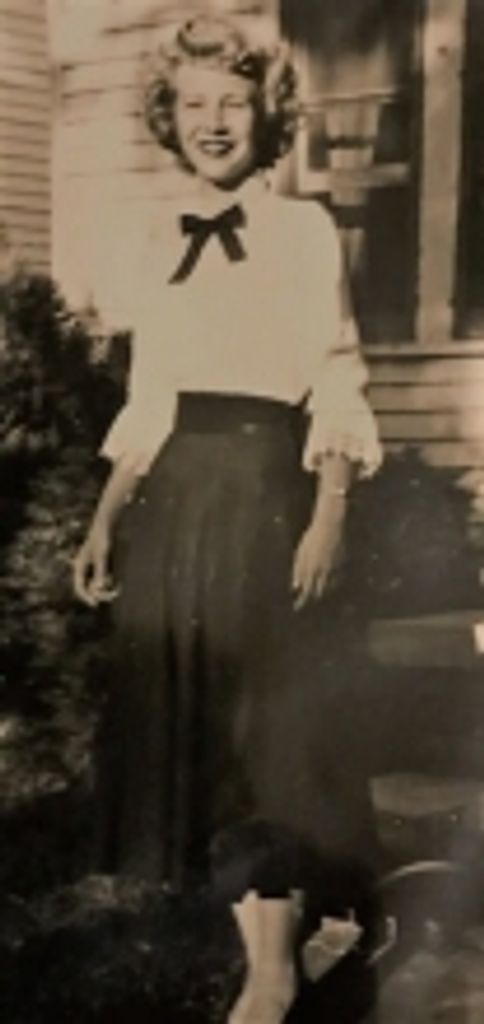 Patricia Briggs Mabon