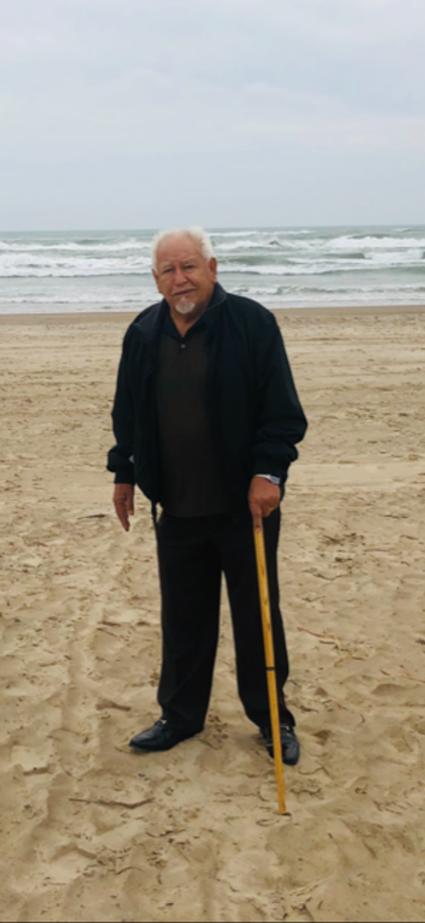 Benito G. De La Rosa Profile Photo