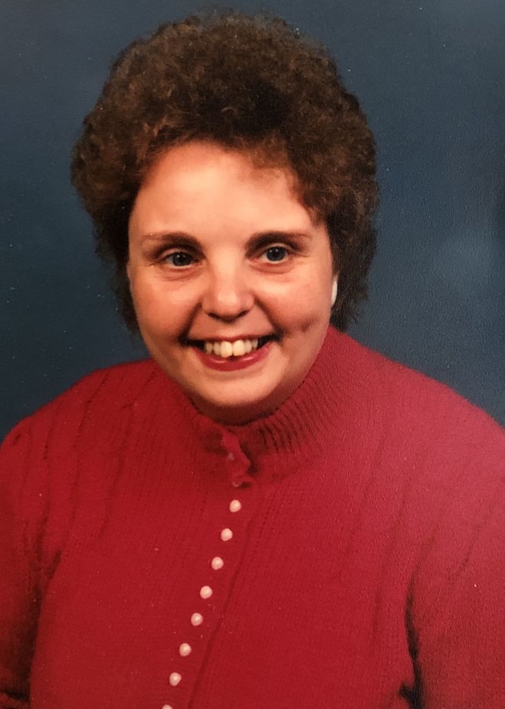Anna M Hoppes