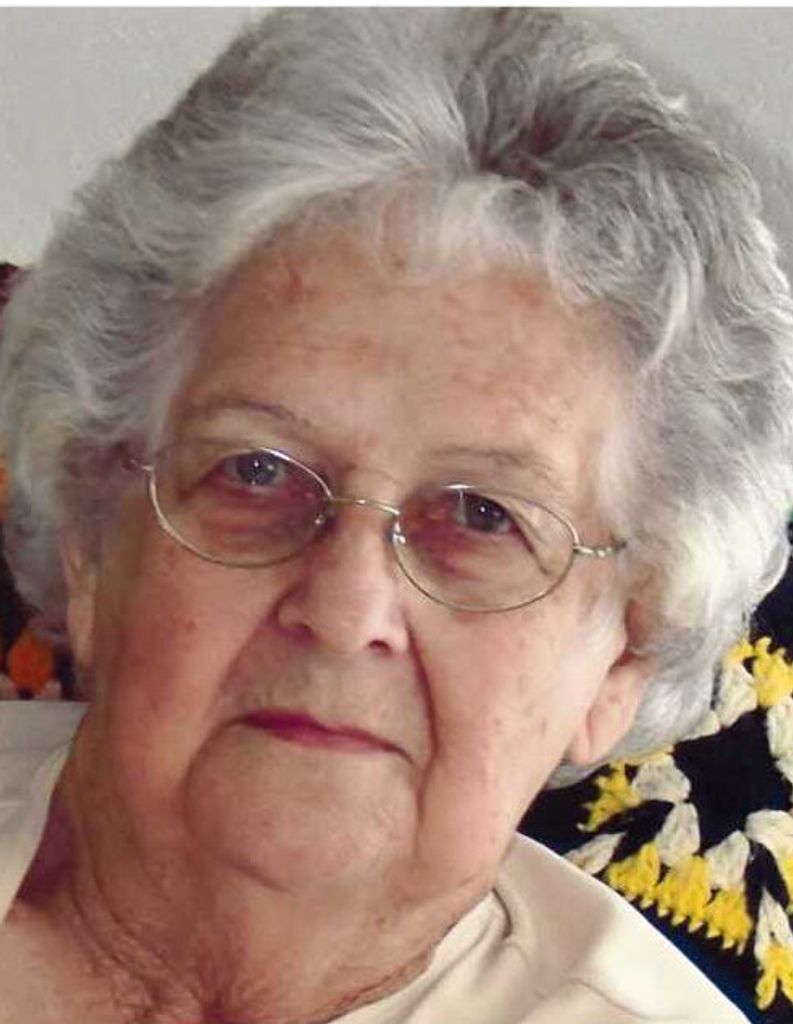 Valda Lazelle (Lingle)  Snell