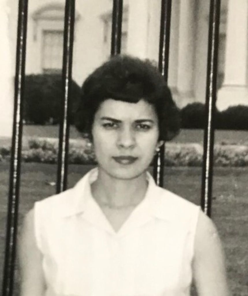 Virgenmina Reyes Perez De Pimentel Profile Photo