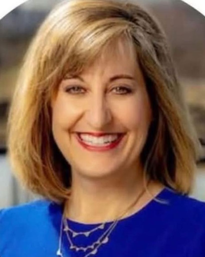 Lisa Elizabeth Bradford Profile Photo
