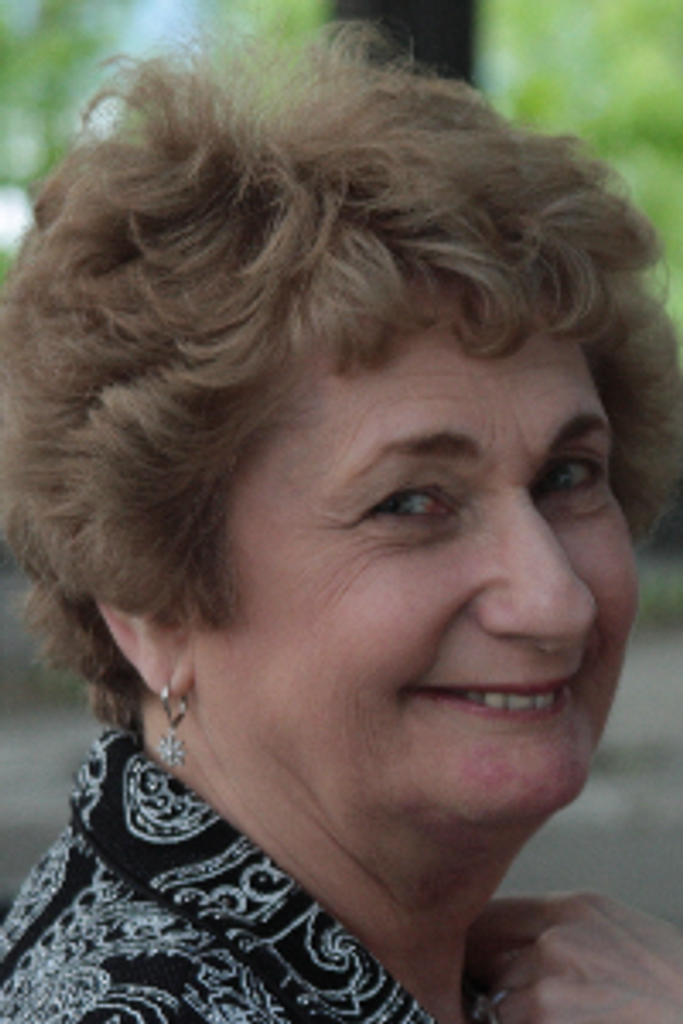 Estelle (Desrosiers)  Gooltz