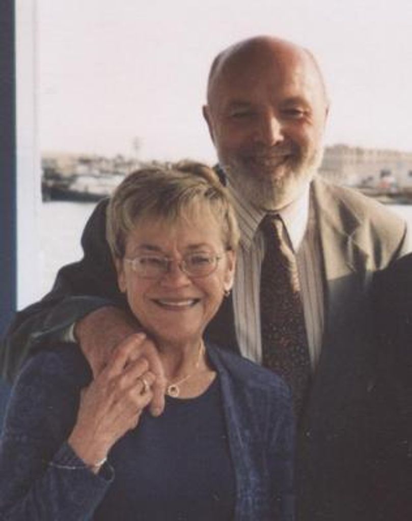 Strzelecki, Margaret "Meg" Pacini
