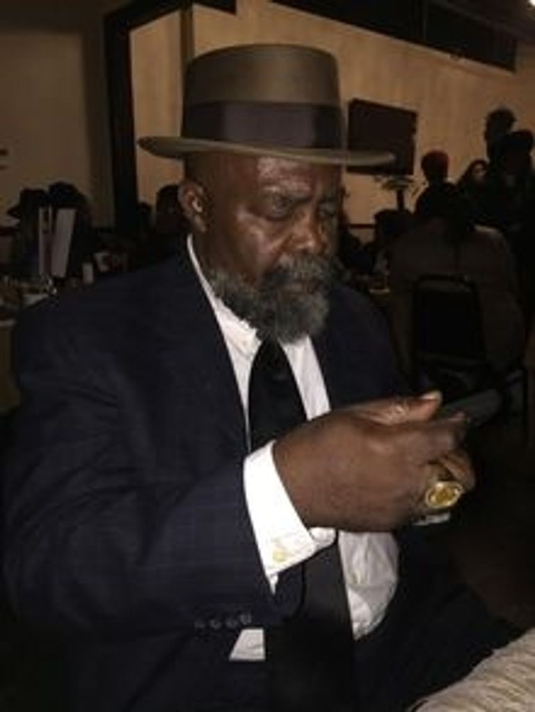 Mr Collin Wilson