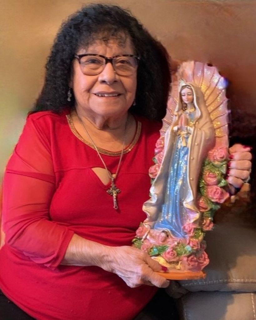 Mary Ynigez Gomez