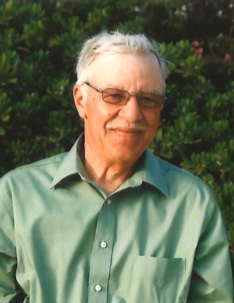 Robert "Bob" E. Williams