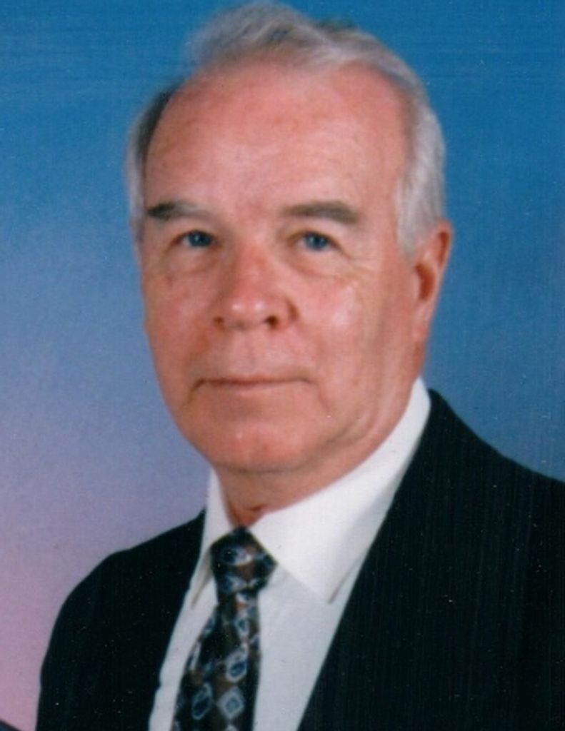 Oliver Lew "Ollie" Pierce