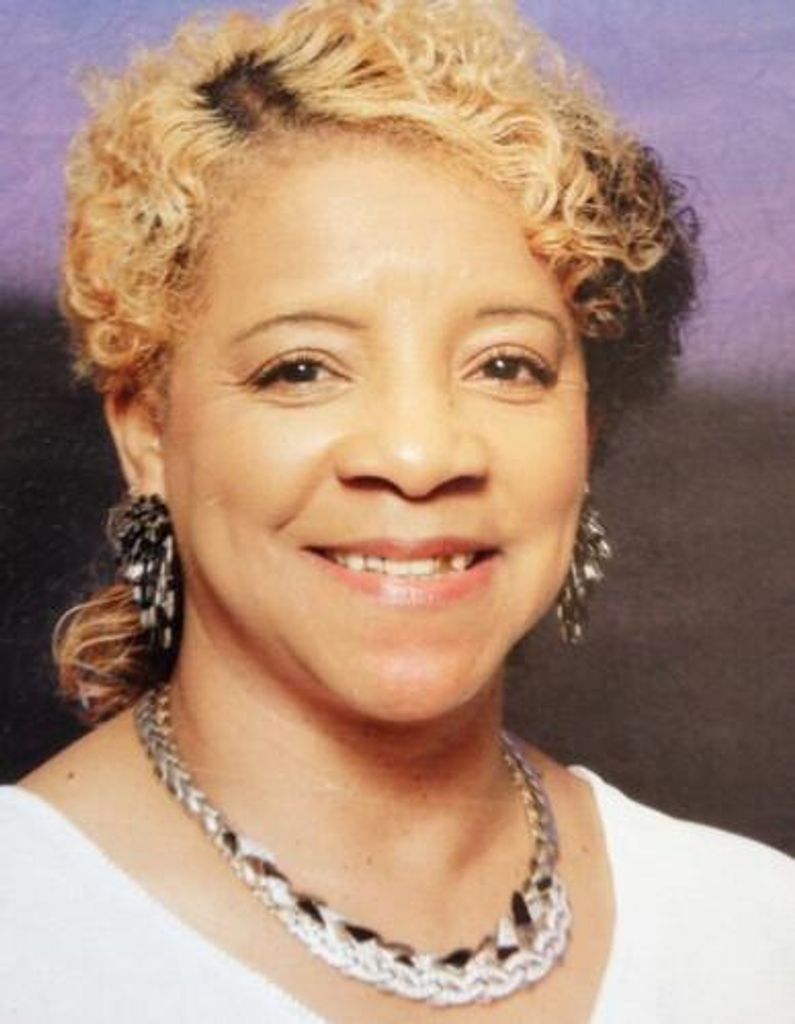 Denette Vatricia Hamilton Profile Photo