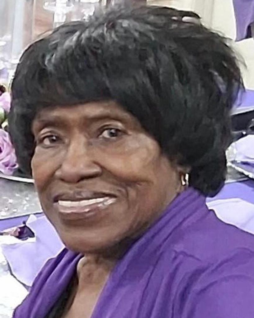 Minnie Mae Holt-Crockrum Profile Photo
