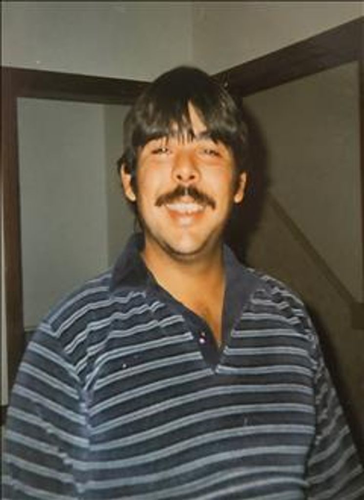 Lyndell Gordon Dickinson Profile Photo