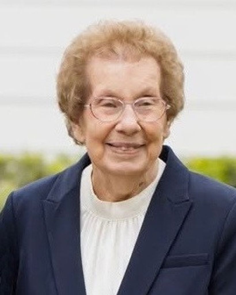 Ada Hollingshead Profile Photo