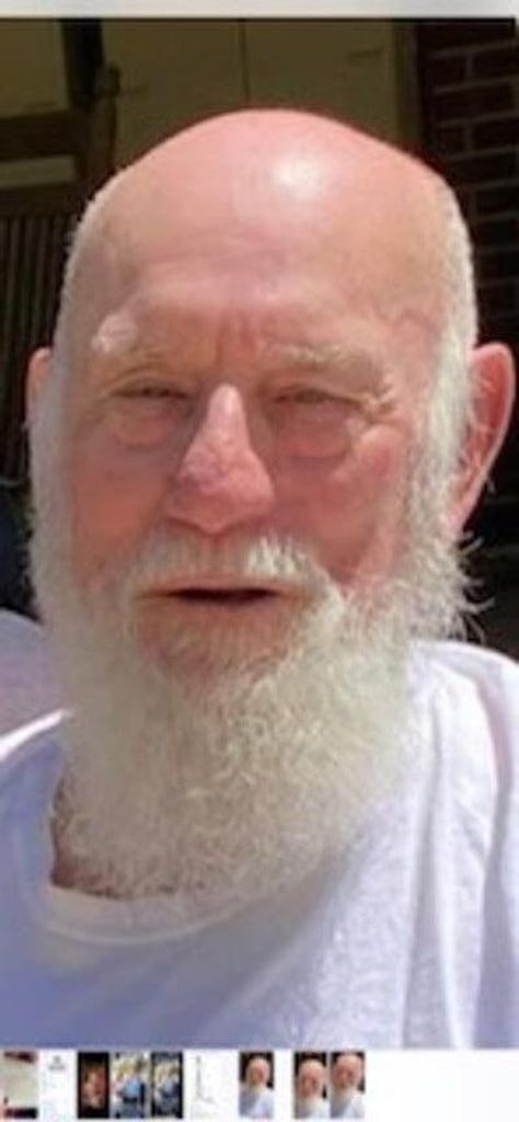 Billy Wayne Peeks Profile Photo