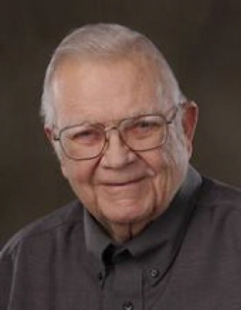 Milo "Mike" Simacek Profile Photo