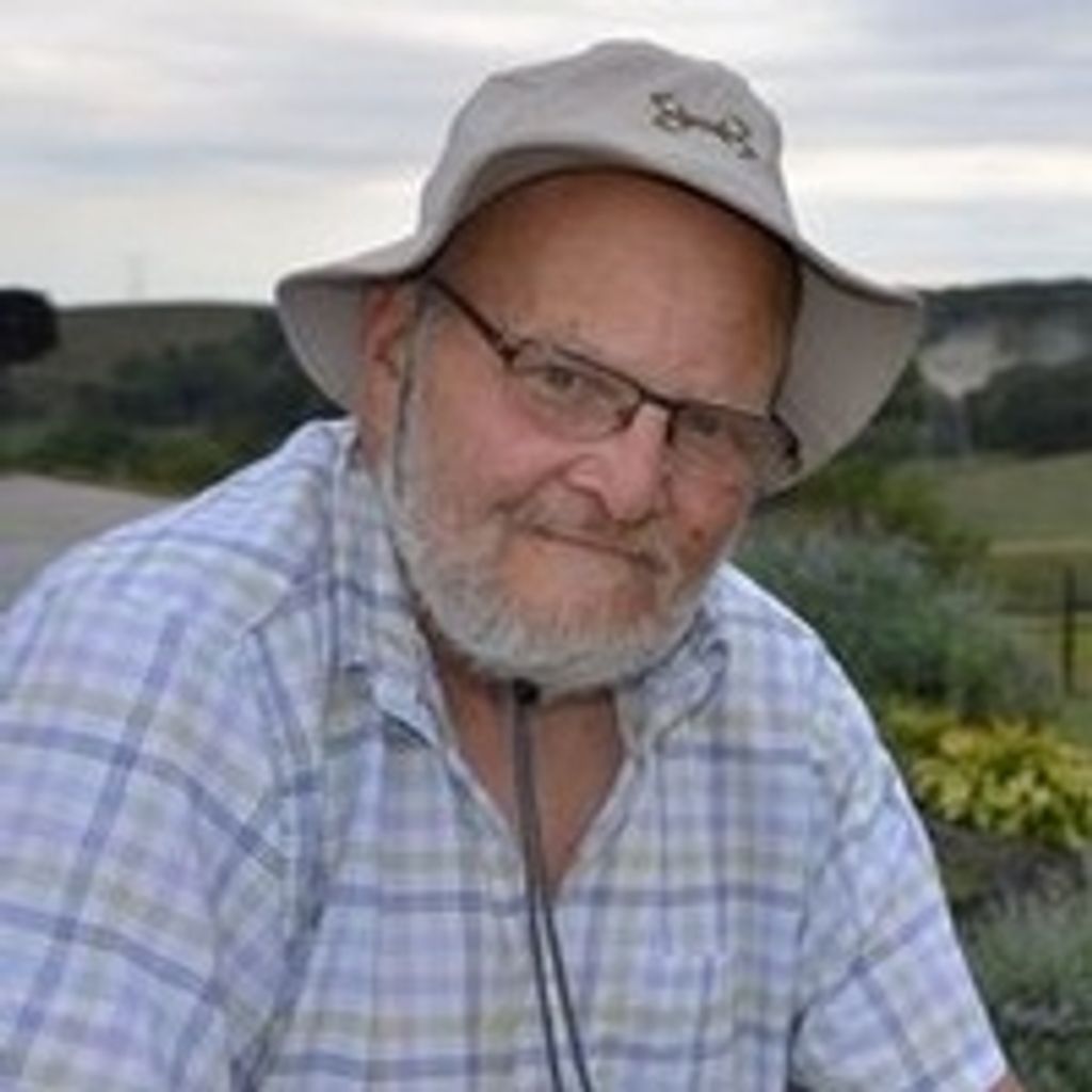 Frank C Banys Jr