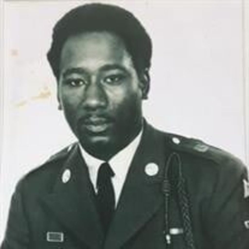 Larry Dunell Smith Profile Photo
