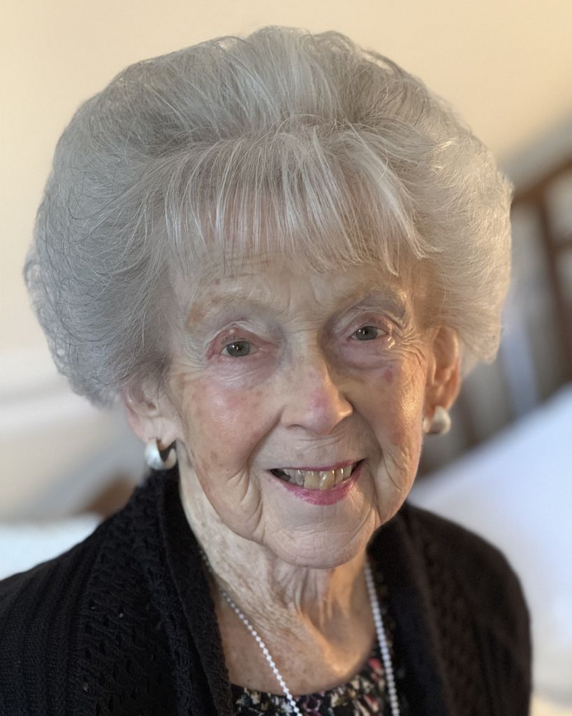 Evelyn Jean Pike