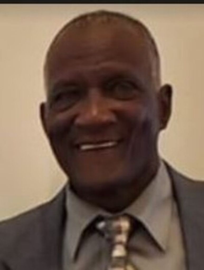 Hubert Roosevelt Mcivor, Sr. Profile Photo