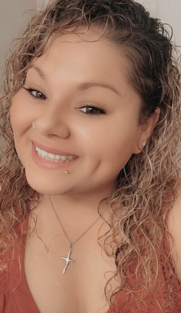 Amber Ciara Leal Profile Photo