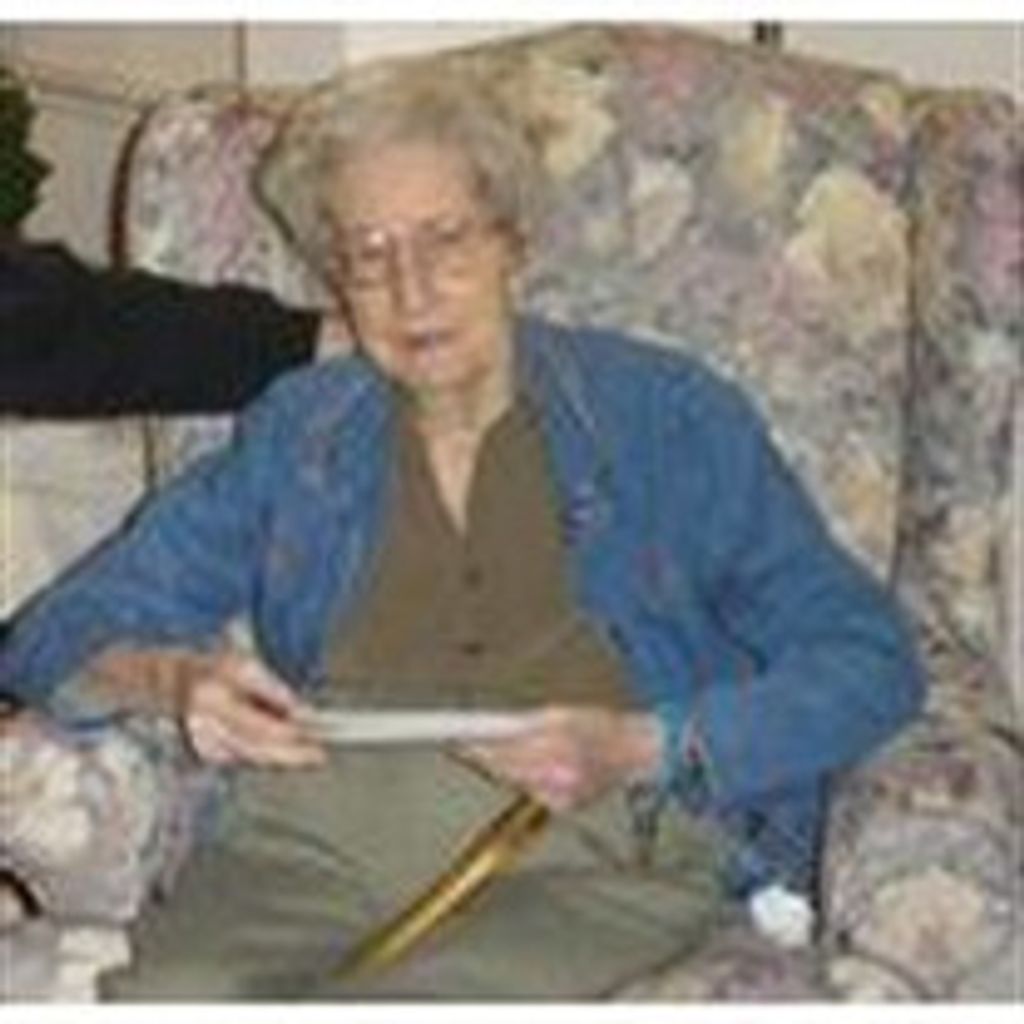 Lois Yearby
