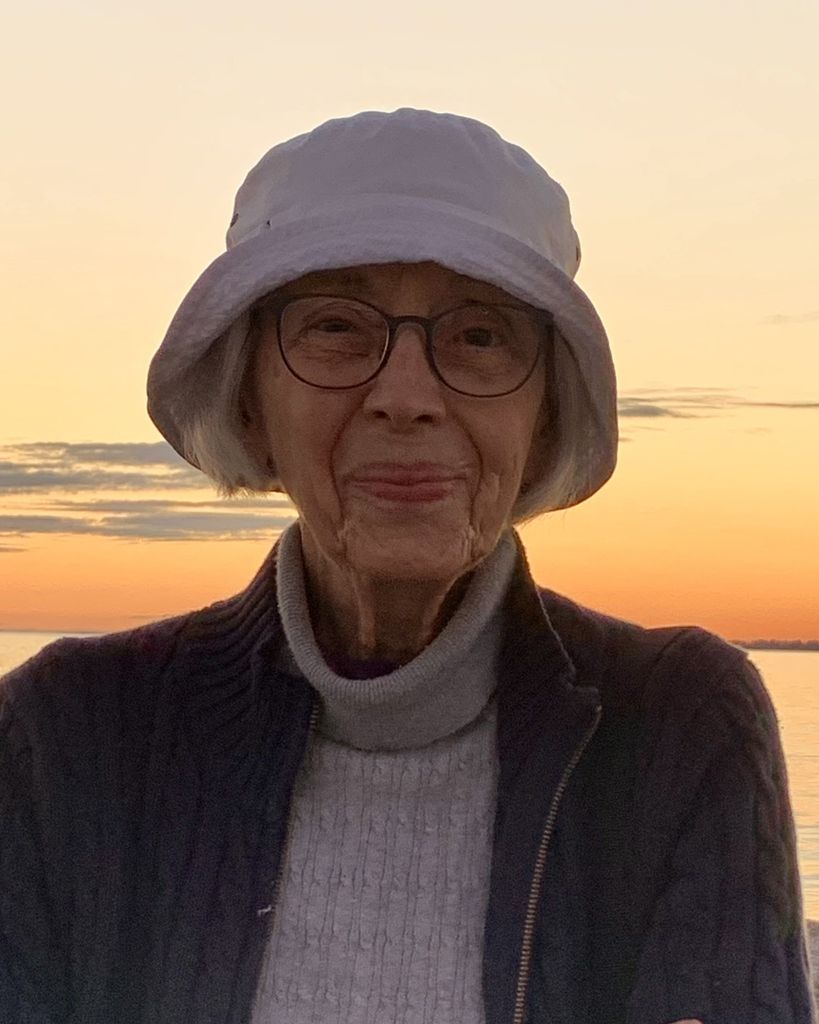 Alesandra Schmidt Woodhouse Profile Photo