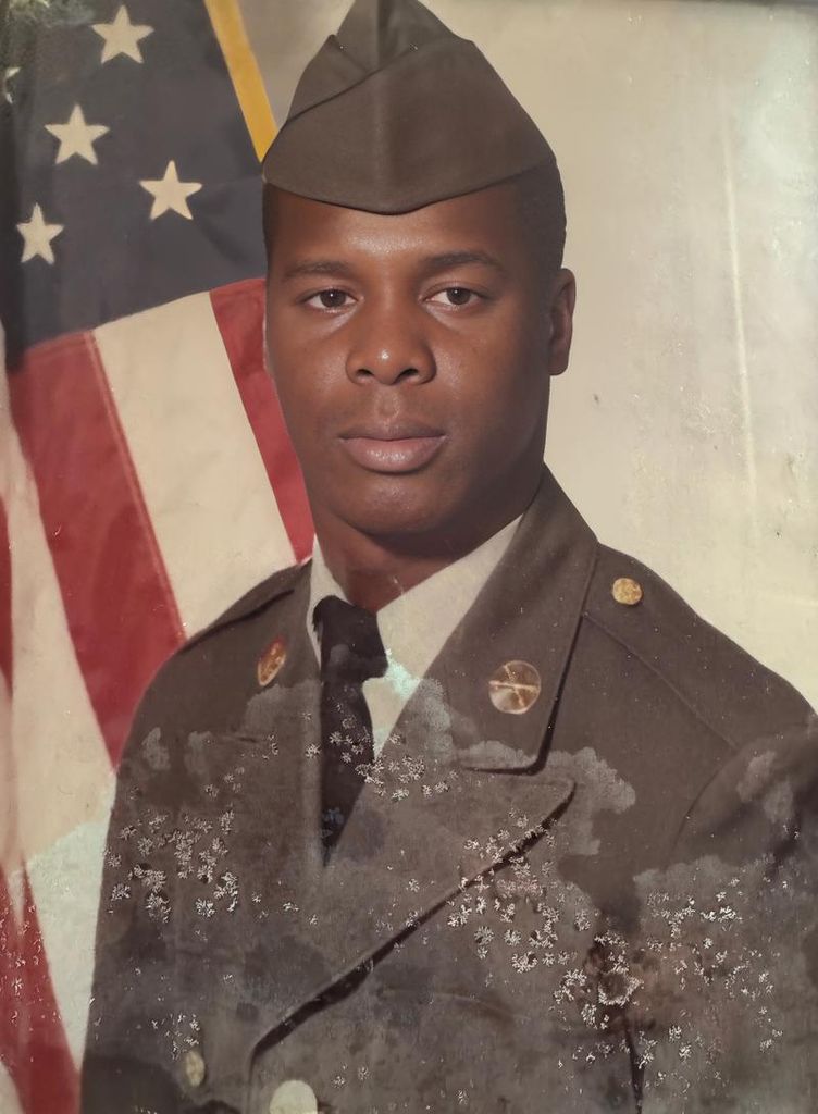 Arthur James Thompson Profile Photo