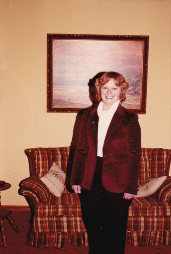 Carolyn J. (Bergstrom)  Bohl photo gallery thumbnail 54 of 133