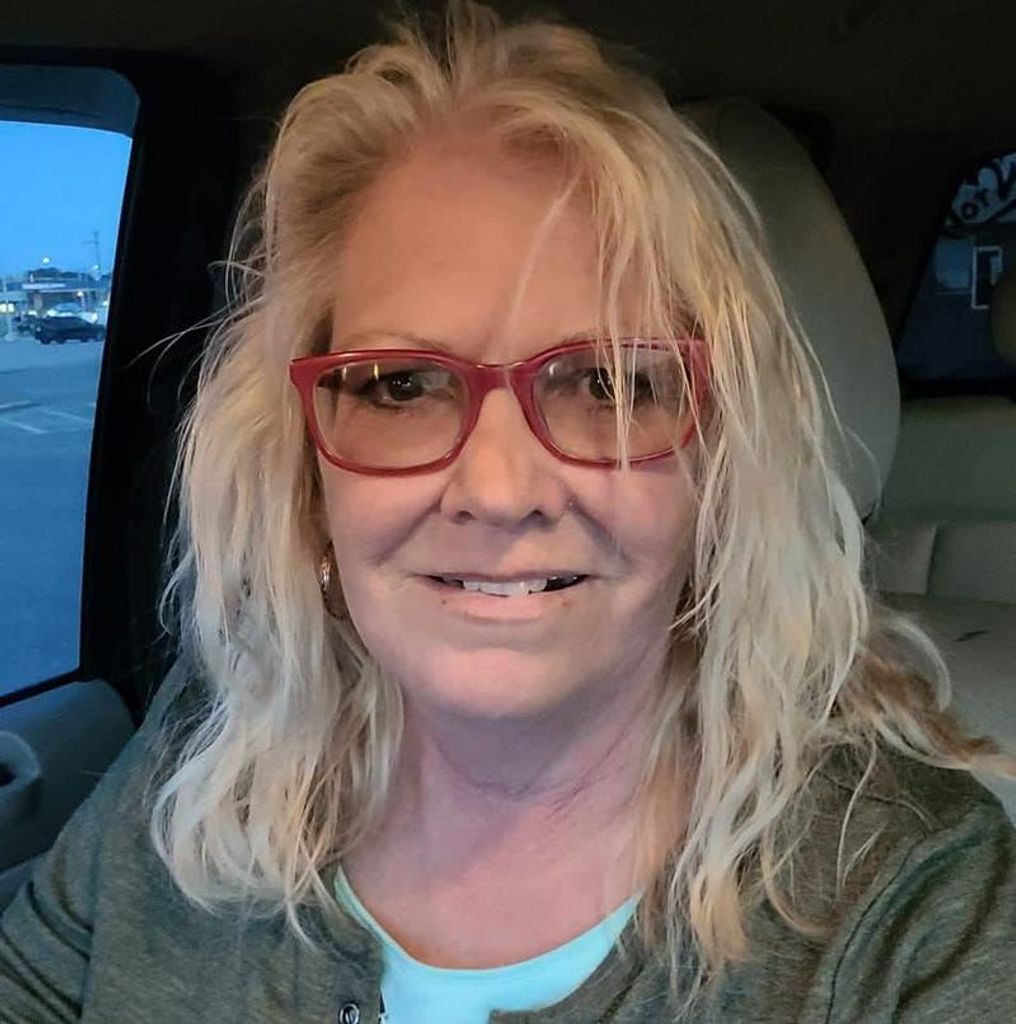 Roxanne M. Czewski