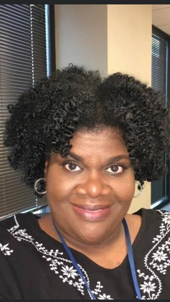 Ms Tracie Nichelle Anderson