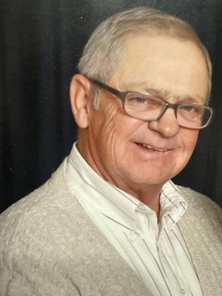 Michael James Wooden Profile Photo