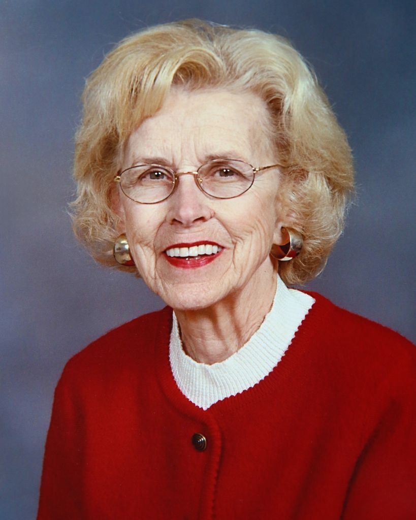 Victoria Harrell Teal Profile Photo