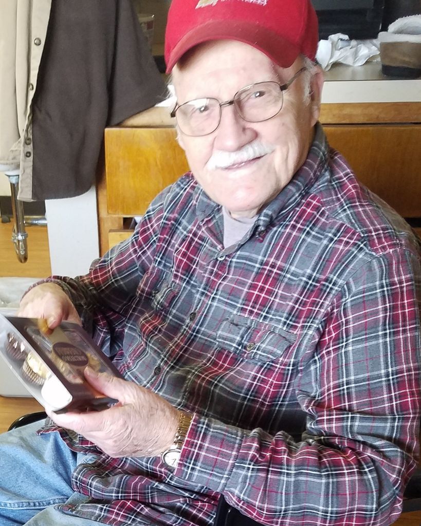 William "Bill" Ernest Broyles