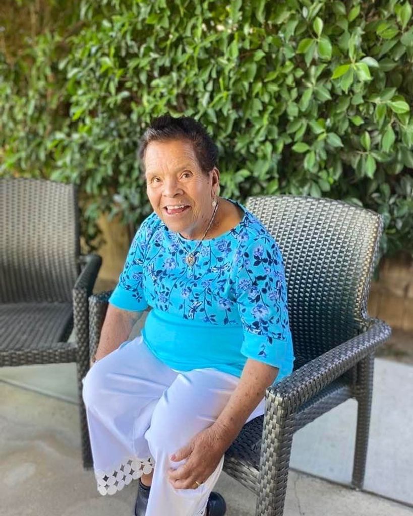 Maria De Bedolla Profile Photo