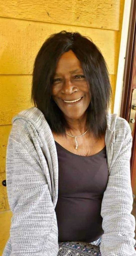 Mattie Simmons Profile Photo