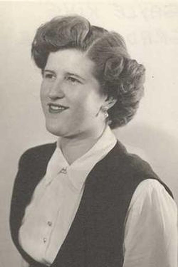 Gayle Joan Lawson