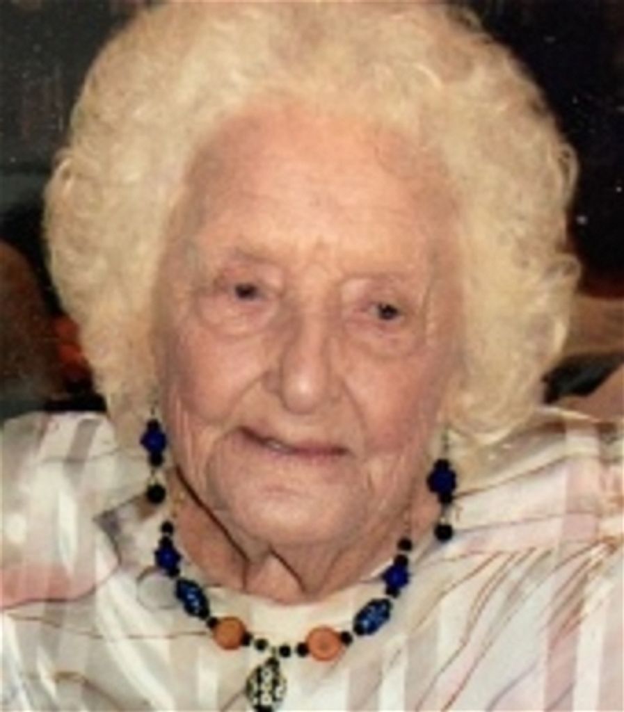 Christine Maggie Hoyle Profile Photo